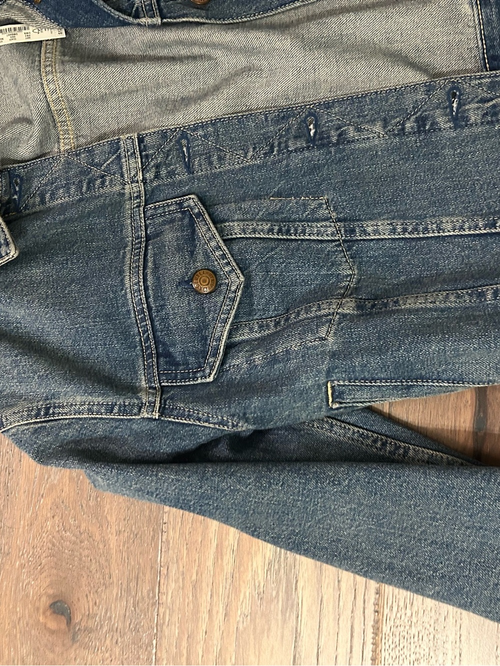 Madewell Cropped Jean Jacket in Medium Blue NWT - Picture 3 of 7